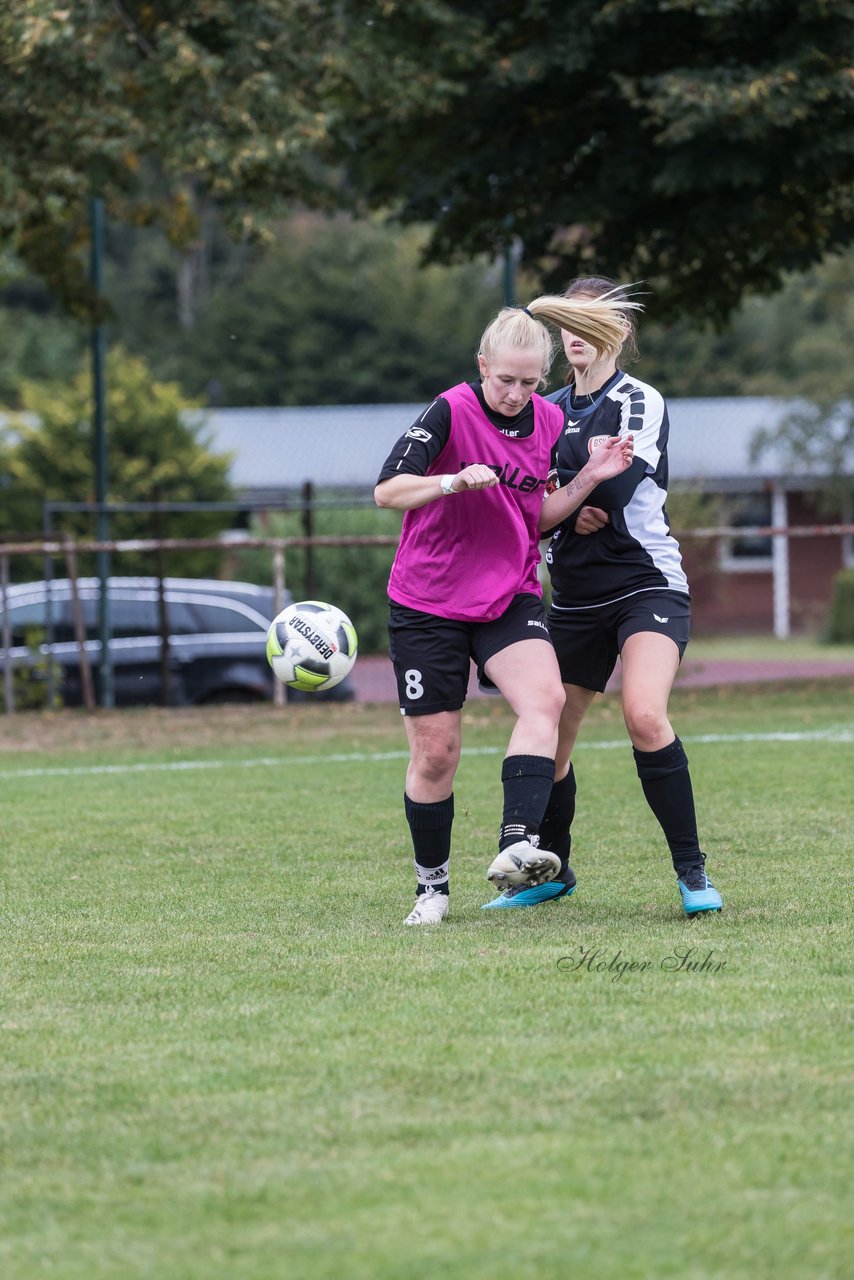 Bild 108 - Frauen Grossenasper SV - SV Steinhorst/Labenz : Ergebnis: 1:3